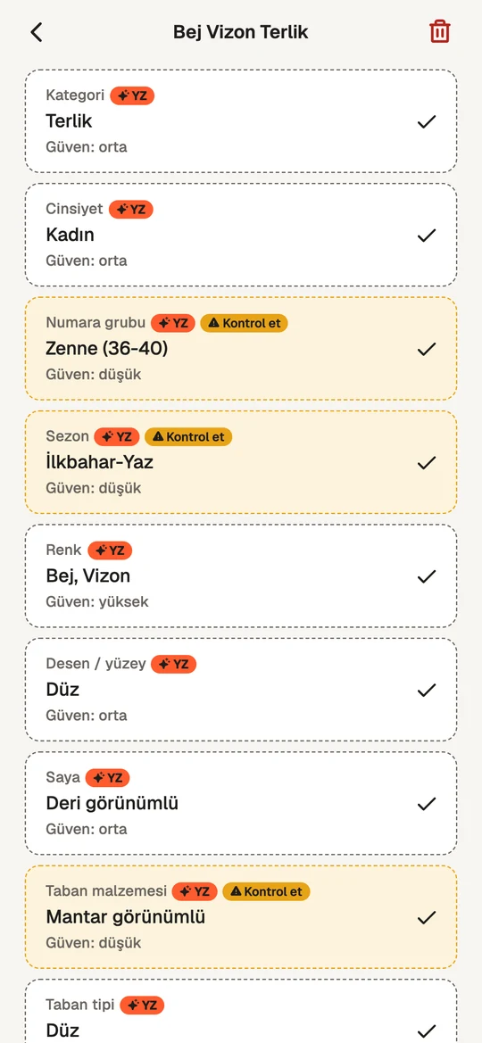 Ürün detayı: yapay zekânın önerdiği kategori, renk, saya ve taban bilgileri, güven düzeyleriyle